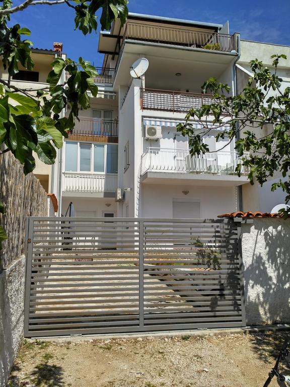 Apartment Natalia Pula Exterior foto